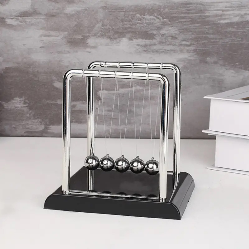 Newton Cradle Large - ニュートン振り子バランスボール、スタイリッシュなデスクの装飾、教育のダイナミクス、オフィスや家庭用のおもちゃ
