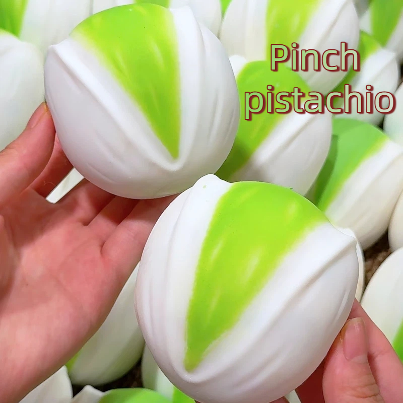 ピスタチオは手でつままれます。 ASMR感覚解消プレッシャー - Crystal Growing Kit のレビューと価格